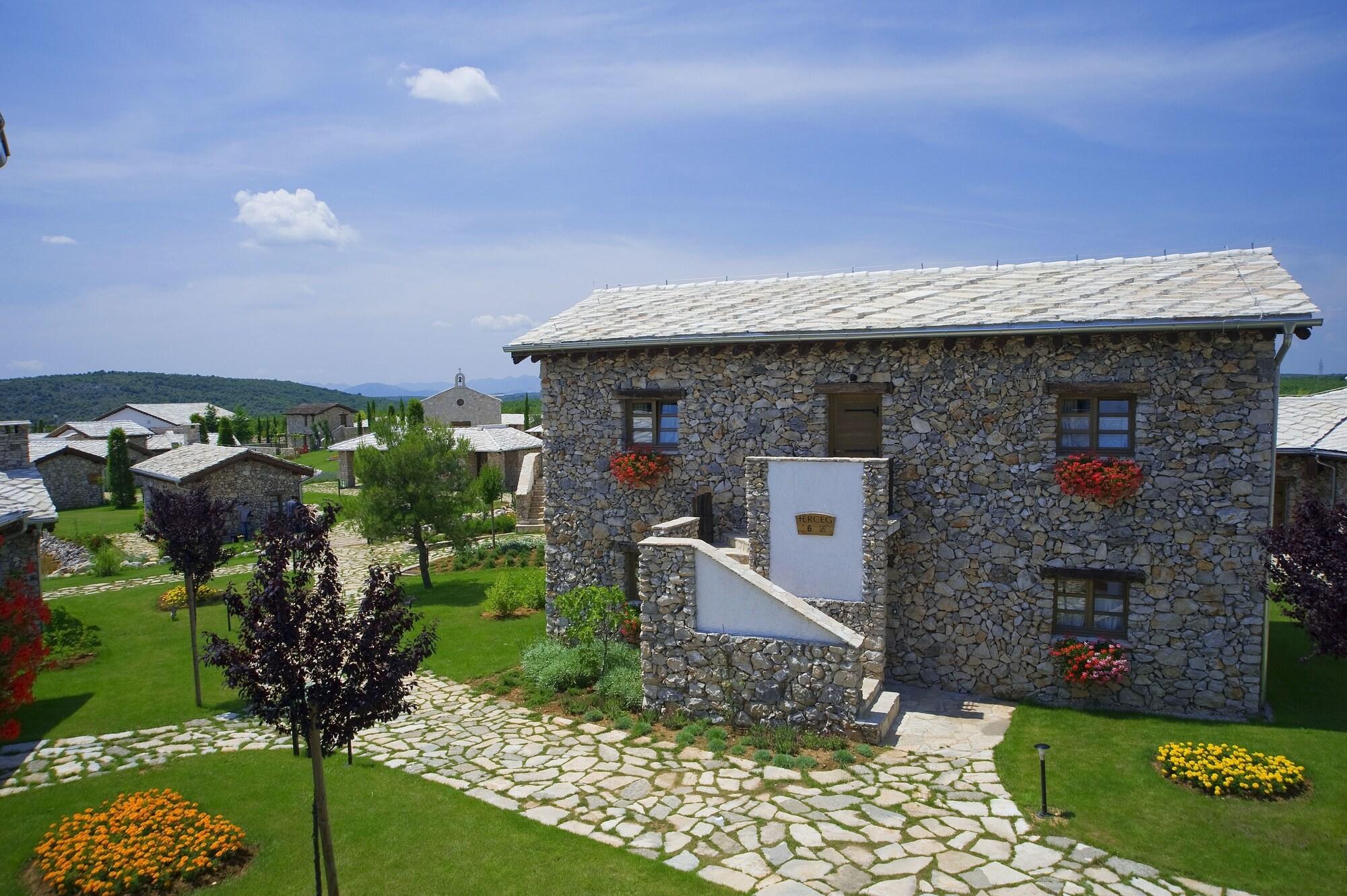Herceg Etno Selo Medugorje Exterior photo